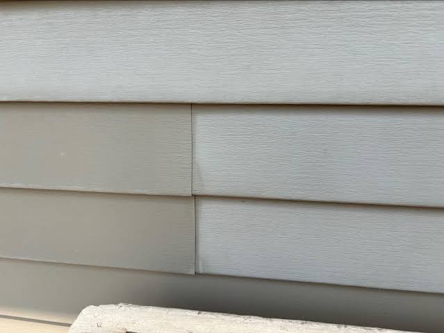 Faded-vinyl-siding