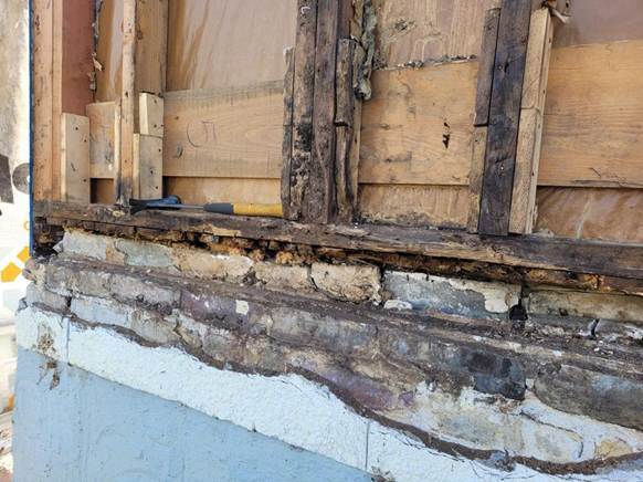 Wood-framing-rot-in-home