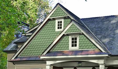 Scallop-siding-accents-on-home