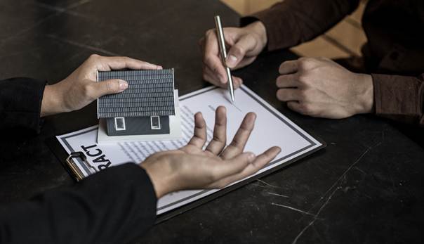 Signing-a-contract